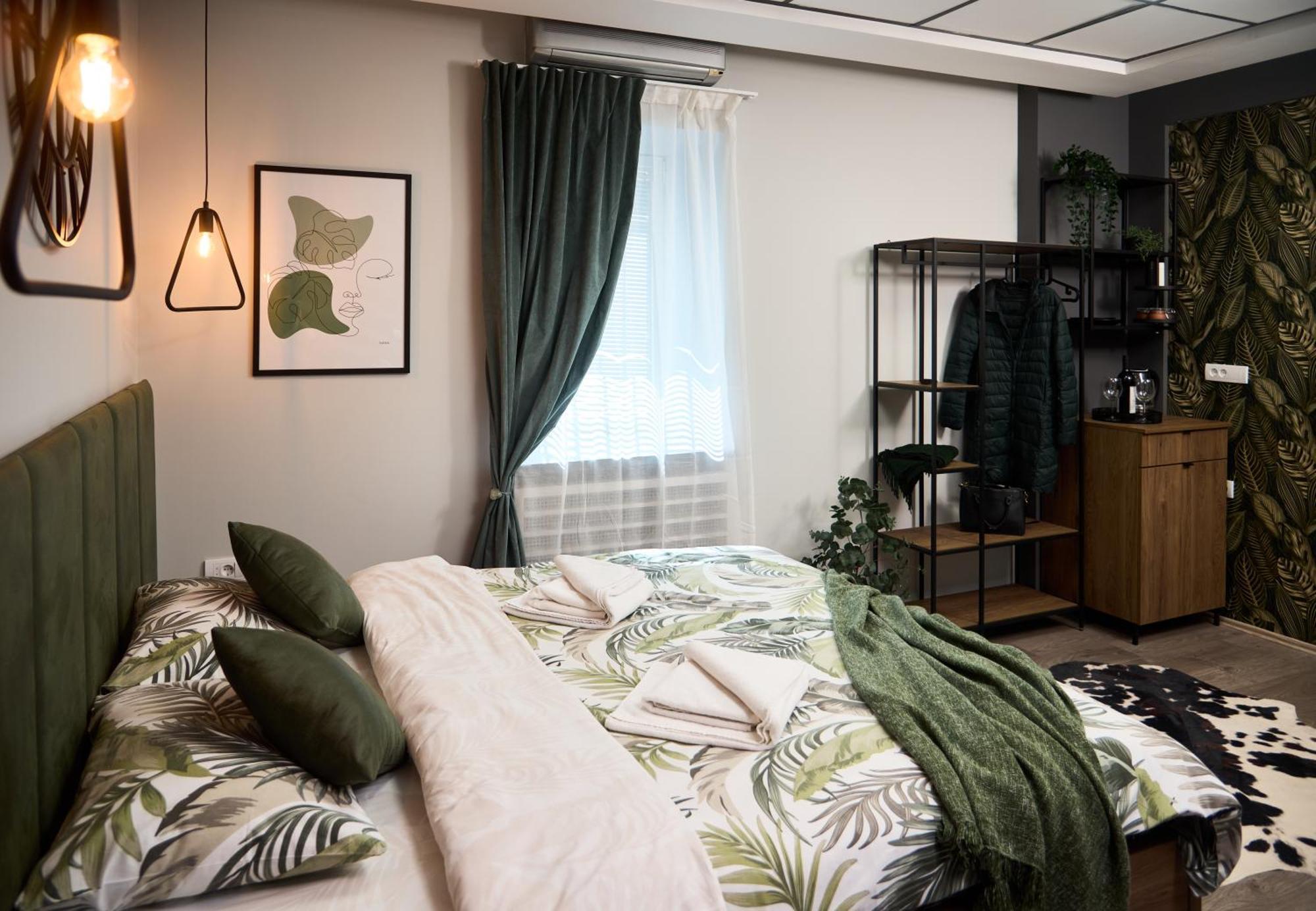 Brent Collection - Apartments In City Center 诺威萨 外观 照片